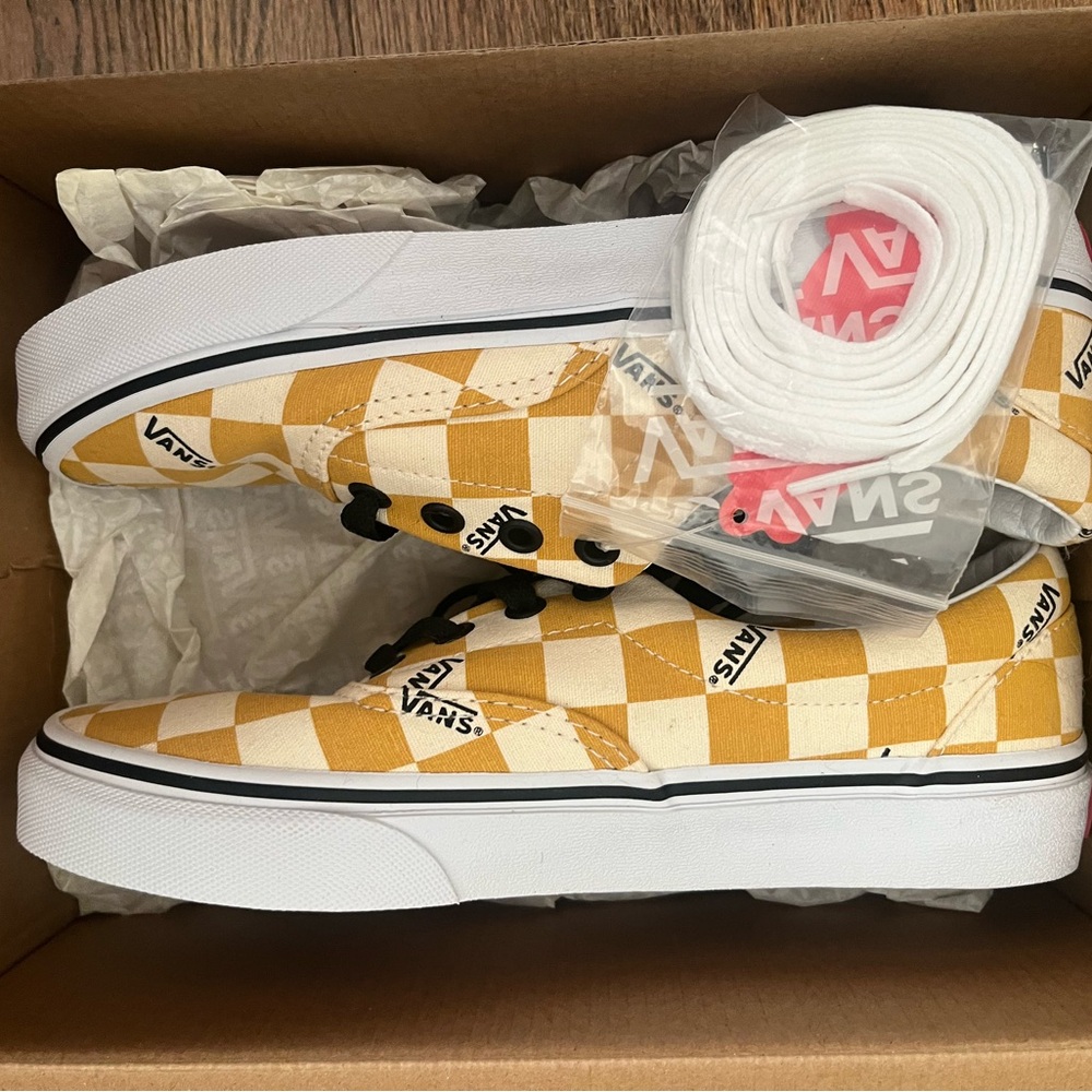 Vans Era Big Check Yolk - men’s 4.5/ women’s 6.5